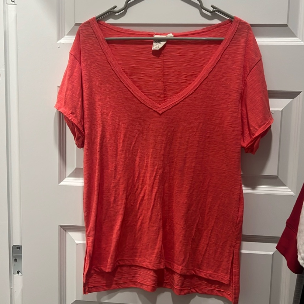Coral summer tee